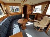 Grand Banks 42 Heritage- saloon